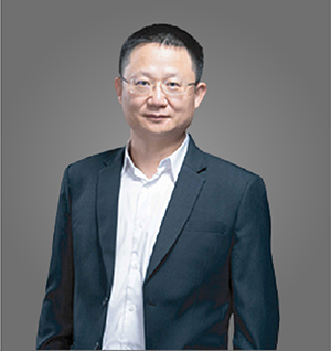 Mr.Taveechai Yang